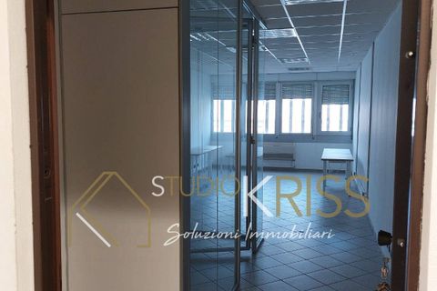 Erhvervsejendom i Ferrara, Ferrara, Ferrara - € 48.000 | Ref: V642 - foto 3