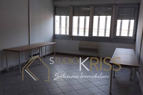 Erhvervsejendom i Ferrara, Ferrara, Ferrara - € 48.000 | Ref: V642 - foto 5