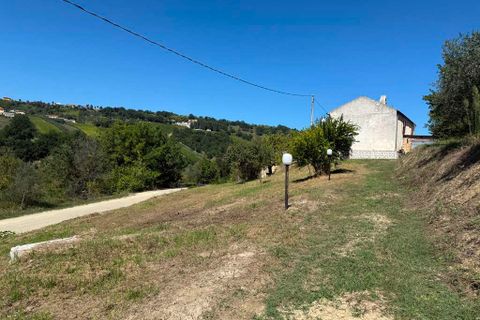 Farm hus i Ari, Chieti, Ari - € 72.000 | Ref: 2010-600904 - foto 8