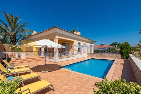 Вилла в Albufeira, Faro, Albufeira - € 1 200 000 | Ссылка: V4-08 (PR-057) - photo 13