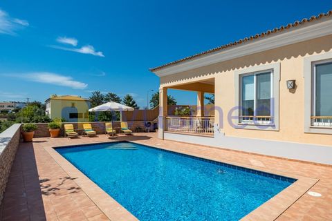 Вилла в Albufeira, Faro, Albufeira - € 1 200 000 | Ссылка: V4-08 (PR-057) - photo 17