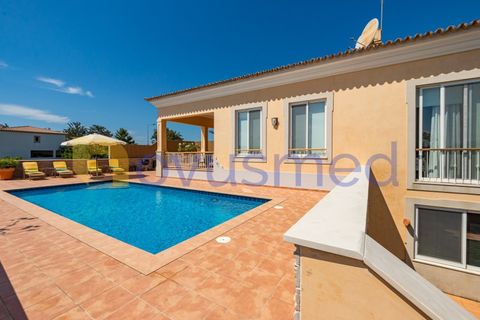 Вилла в Albufeira, Faro, Albufeira - € 1 200 000 | Ссылка: V4-08 (PR-057) - photo 23
