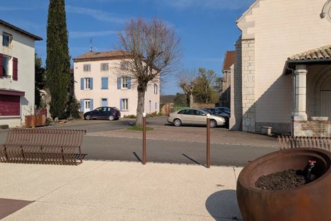 Landejendom i Hurigny, Saone-et-Loire, Hurigny - € 180.000 | Ref: 82513456 - foto 1