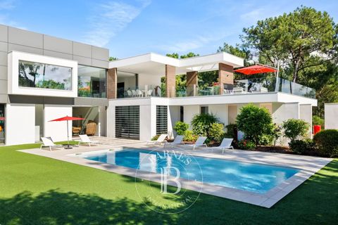 Villa a Anglet, Pyrenees-Atlantiques, Anglet - € 6.990.000 | Ref: M1758 - foto 2