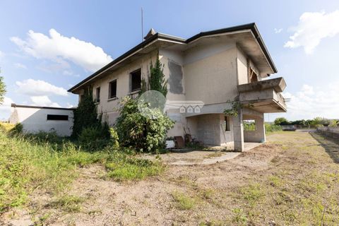 Villa a Isorella, Brescia, Isorella - € 135.000 | Ref: 6415062020-1254 - foto 44