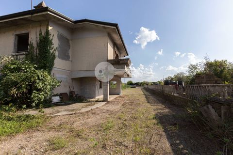 Villa a Isorella, Brescia, Isorella - € 135.000 | Ref: 6415062020-1254 - foto 45