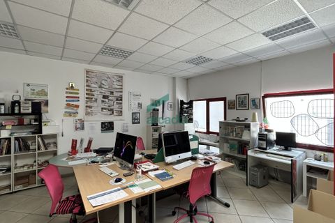 Erhvervsejendom i Modugno, Bari, Modugno - € 250.000 | Ref: 11944/2025 - foto 3