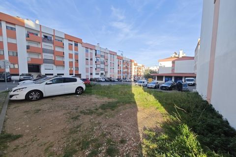Helårsgrund i Queluz, Lisbon, Queluz - € 89.000 | Ref: AP9546 - foto 1