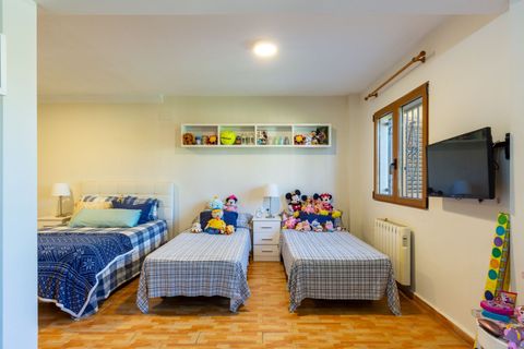 Villa i Madrid, Madrid, Madrid - € 790.000 | Ref: 66fbc7e6-939f-4df8-8 - foto 16