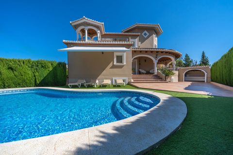 Villa i Denia, Alicante, Denia - € 830.000 | Ref: 81042349-6450-4b97-9 - foto 2