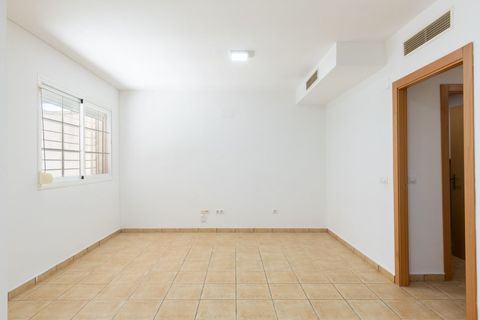 Rækkehus i Valencia, Valencia, Valencia - € 299.000 | Ref: c122495a-732e-401c-8 - foto 2