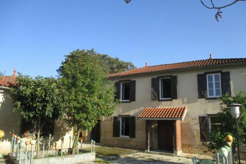 Farm hus i Larroque, Hautes-Pyrenees, Larroque - € 168.700 | Ref: 84526 - foto 1