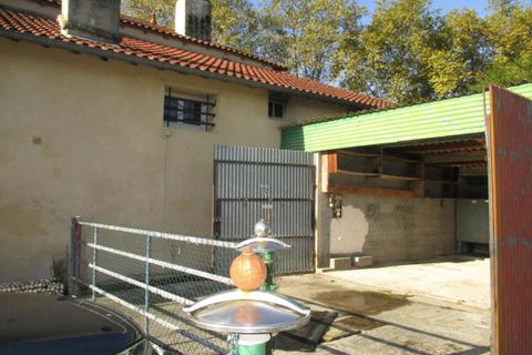 Farm hus i Larroque, Hautes-Pyrenees, Larroque - € 168.700 | Ref: 84526 - foto 27