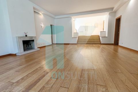 Villa i Alcabideche, Lisbon, Alcabideche - € 1.980.000 | Ref: CAS_2361 (2ab) - foto 25