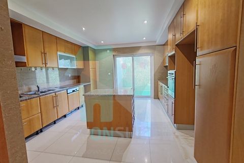 Villa i Alcabideche, Lisbon, Alcabideche - € 1.980.000 | Ref: CAS_2361 (2ab) - foto 27