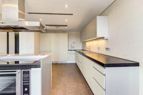 Lejlighed i Lisbon, Lisbon, Lisbon - € 3.245.000 | Ref: Condomínio Jardins São Lourenço - Lisboa - foto 16