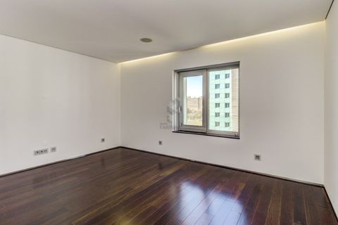 Lejlighed i Lisbon, Lisbon, Lisbon - € 3.245.000 | Ref: Condomínio Jardins São Lourenço - Lisboa - foto 38
