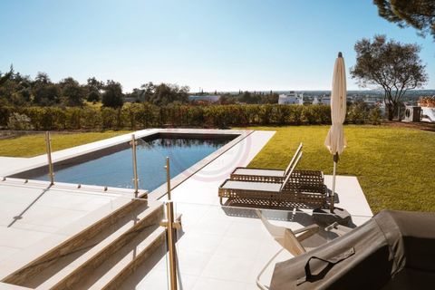 Villa i Almancil, Faro, Almancil - € 3.100.000 | Ref: V2831 - foto 4