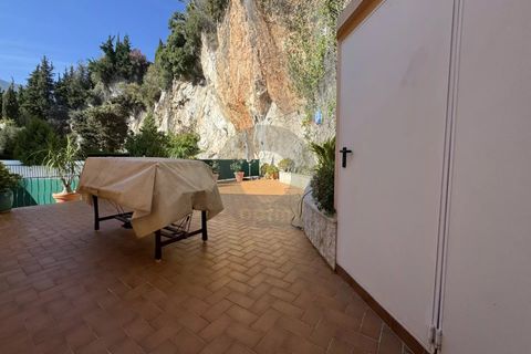 Villa i Roquebrune-Cap-Martin, Alpes-Maritimes, Roquebrune-Cap-Martin - € 1.007.000 | Ref: D15867 - foto 12