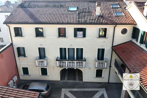 Lejlighed i Este, Padua, Este - € 373.000 | Ref: APE700 - foto 1