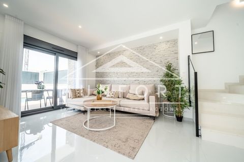 Villa i Orihuela, Alicante, Orihuela - € 395.000 | Ref: SP003-N-D - foto 5