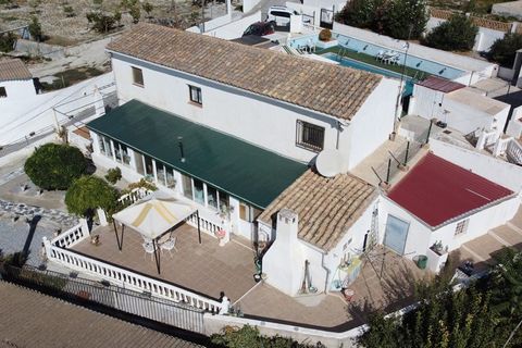 Landejendom i Baza, Granada, Baza - € 250.000 | Ref: v3097 - foto 3