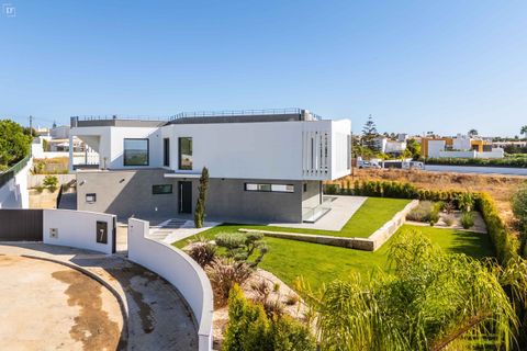 Villa i Albufeira, Faro, Albufeira - € 2.750.000 | Ref: SVP2455 - foto 2