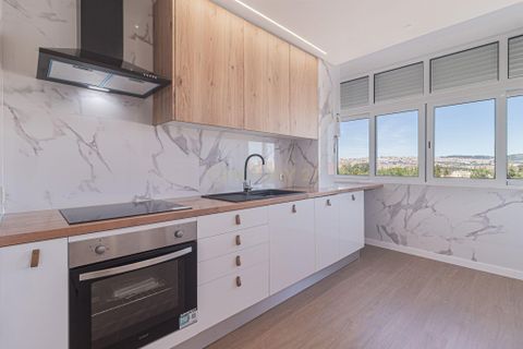 Lejlighed i Amadora, Lisbon, Amadora - € 305.000 | Ref: C0354-00753 - foto 9