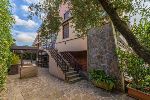 Villa a Rome, Rome, Rome - € 600.000 | Ref: 86 - foto 32