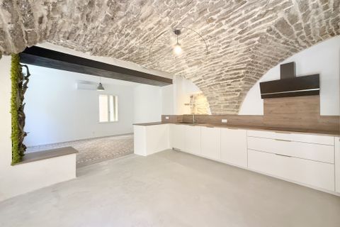 Landsbyhus i Bernis, Gard, Bernis - € 325.000 | Ref: 64CM - foto 1
