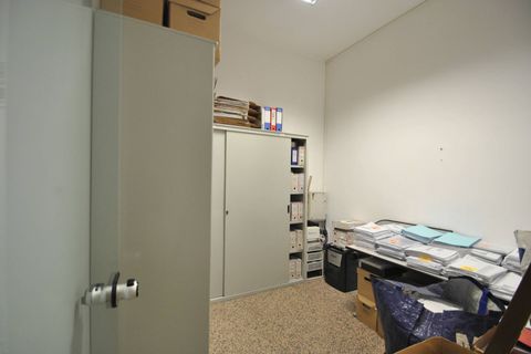 L'establiment comercial a Vimercate, Monza and Brianza, Vimercate - € 1.000/mes | Ref: 2464 - foto 9