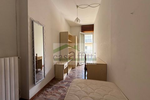 Villa a Chieti, Chieti, Chieti - € 250/mes | Ref: Via Ramiro Ortiz - foto 9