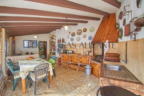 Villa in Busot, Alicante, Busot - € 360.000 | Ref: 01449/8734 - foto 19