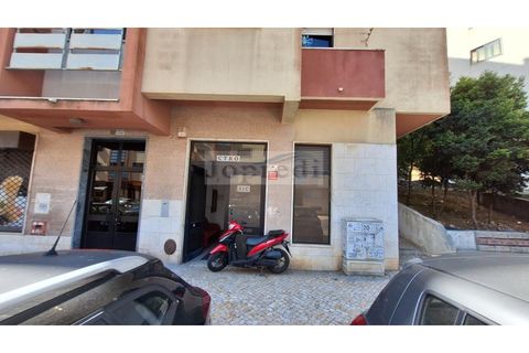 Erhvervsejendom i Cacem, Lisbon, Cacem - € 100.000 | Ref: 2898 - foto 10