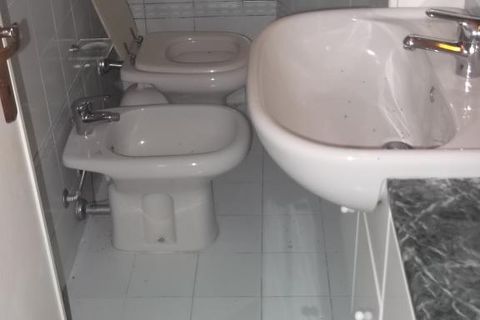 Apartament a Pisa, Pisa, Pisa - € 250/mes | Ref: 2014207 - foto 4