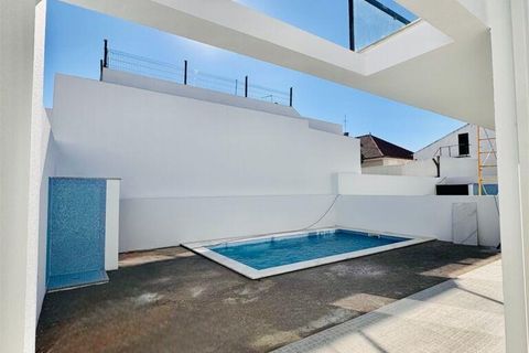 Rækkehus i Seixal, Setubal, Seixal - € 595.000 | Ref: 149841 - foto 3