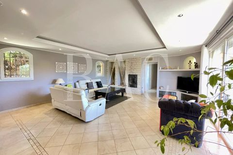 Villa a Cogolin, Var, Cogolin - € 1.125.000 | Ref: XP01767 - foto 12