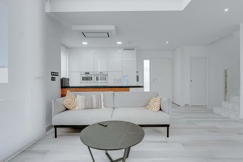 Villa i Cabo Roig, Alicante, Cabo Roig - € 649.900 | Ref: P8247 - foto 8