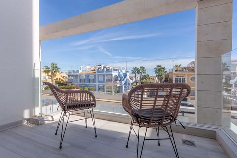 Villa i Cabo Roig, Alicante, Cabo Roig - € 649.900 | Ref: P8247 - foto 16
