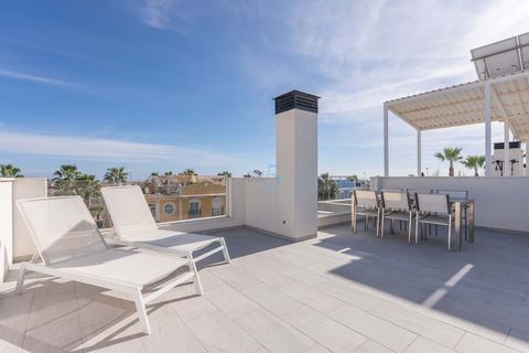 Villa i Cabo Roig, Alicante, Cabo Roig - € 649.900 | Ref: P8247 - foto 34