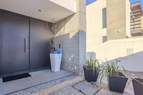 Villa i Gondomar, Porto, Gondomar - € 815.000 | Ref: C0272-02495 - foto 3