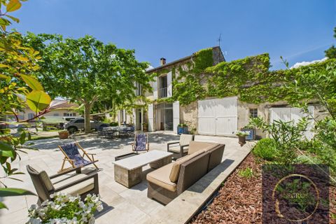 Villa i Noves, Bouches-du-Rhone, Noves - € 745.000 | Ref: LMVMA10000490 - foto 1