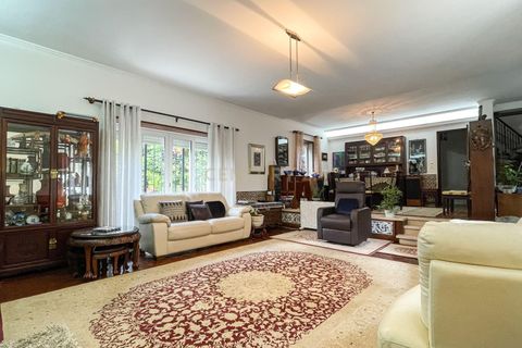 Villa i Oeiras, Lisbon, Oeiras - € 1.100.000 | Ref: C0483-01421 - foto 9