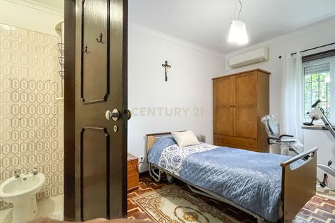 Villa i Oeiras, Lisbon, Oeiras - € 1.100.000 | Ref: C0483-01421 - foto 16