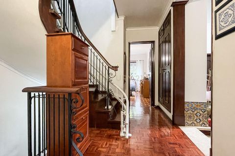 Villa i Oeiras, Lisbon, Oeiras - € 1.100.000 | Ref: C0483-01421 - foto 17
