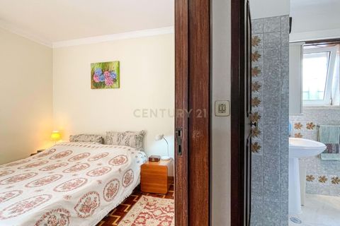 Villa i Oeiras, Lisbon, Oeiras - € 1.100.000 | Ref: C0483-01421 - foto 19