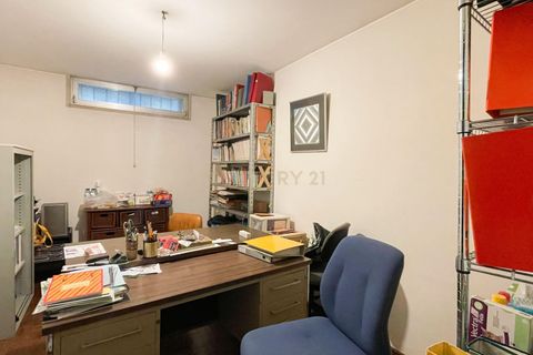 Villa i Oeiras, Lisbon, Oeiras - € 1.100.000 | Ref: C0483-01421 - foto 40