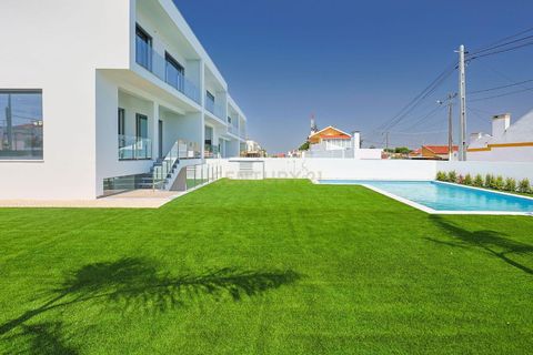 Villa i Almada, Setubal, Almada - € 720.000 | Ref: C0483-01519 - foto 18