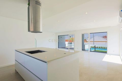 Villa i Almada, Setubal, Almada - € 720.000 | Ref: C0483-01519 - foto 21