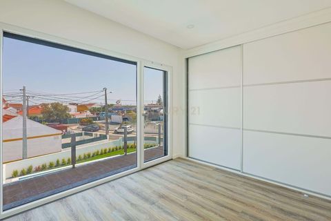 Villa i Almada, Setubal, Almada - € 720.000 | Ref: C0483-01519 - foto 30